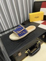出厂价Pp： Fendi~芬迪拖鞋 男鞋高端品牌 官网1:1最新力作：原版开模定制，面料釆用进口原版材料制作，升级版大底，更轻便，市场顶级品质，简单不失品味，潮