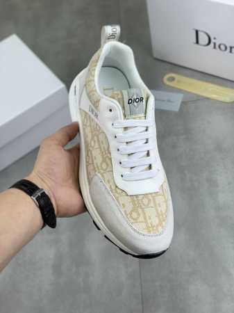 工厂p价p 实价 Dior 2025迪奥原版系带低帮男鞋 经典款休闲鞋本款是官方主打经典款 质量 原厂名师制作 采用优质牛皮配原版材料舒适透气网布內里猪皮鞋垫 - 点击图像关闭