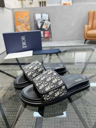 38-45 迪奥 高端精品 奢品拖鞋，1:1高端品质，休闲阳光宽松舒适型，最高版本高品质精品，经夏季必入哦！ - 点击图像关闭