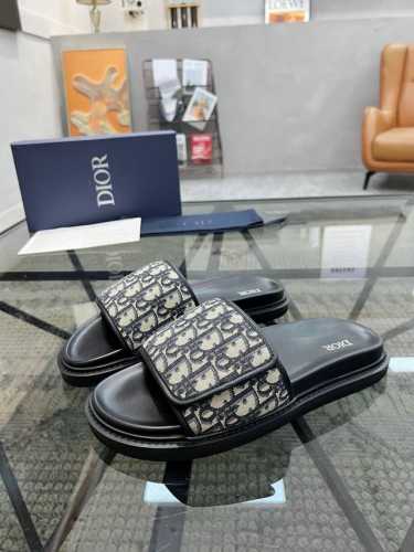 38-45 迪奥 高端精品 奢品拖鞋，1:1高端品质，休闲阳光宽松舒适型，最高版本高品质精品，经夏季必入哦！