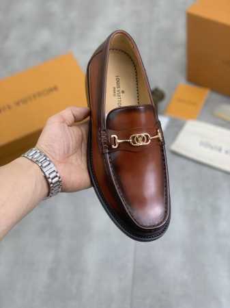 出厂价Pp 实价 Louis Vuitton 水染牛里 原单 新款Lv路易威登 * 顶级版本 Lv经典皮鞋！选用进口原版小牛皮 原版真皮边条拼接耐磨橡胶大底！高 - 点击图像关闭