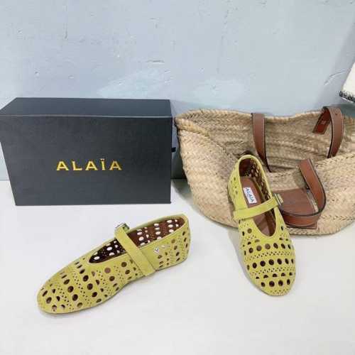 高品质出厂 ！小众潮牌Alaia25春夏镂空雕花圆头平底奶奶鞋乐福鞋单鞋！最新春夏时装秀新款系列平底芭蕾舞鞋！法国高端一线高定品牌！时尚界最后的手艺人 只忠于展