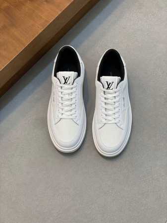 Louis Vuitton 路易威登 -高端品质 原单 -鞋面：纳帕小牛皮、高周波品牌logo -内里：高弹力帆布布匹，牛皮垫脚 -大底：超轻tpu发泡成型大底 - 点击图像关闭