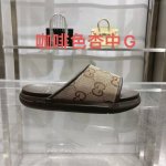gucci］ Size：40-46 2025古奇男士新款夏季新款男款一脚蹬凉拖鞋 该单品的灵感源自意大利海岸的夏季精神和海滩俱乐部，是 Gucci Lido 的