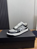 工厂p价 prada普拉达 官网同步新款 高品质出货情侣爆款热卖 原版牛皮烫钻+牛皮内里 11复刻 原厂原版底 36-45 女40 男45定做不退换
