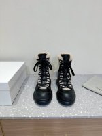 Brunello Cucineli ss24 new arrival 秋冬新款 厚底系带 马丁靴 短靴 上脚帅气舒适 秋冬一定要有一双Bc的战靴 BC家的品牌鞋