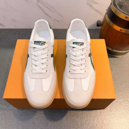 Gucci 古奇 新款时尚高端定制品牌 新款上市 上图必卖 顶级奢侈品牌 最新時尚休闲男鞋 潮流百搭之款 轻松运动风 媲美正品无压力 意大利进口牛猄皮+牛皮+真 - 点击图像关闭