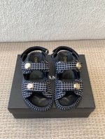 CHANEL 25ss 春夏沙滩拖鞋 凉鞋 系列 香奈儿 国内国外专柜断货王，找遍国内专柜心心念念终于到手第一眼开箱看到实物让我太惊讶了，太喜欢了呼吁闺蜜们组团