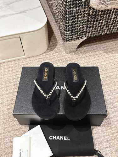 430！顶级品质！渠道代购级别！Chanel 香奈儿25春夏小香新款珍珠夹脚人字拖拖 原版第一时间购入定制！全部1：1定制珍珠、钻扣饰！25C新品夹脚人字拖鞋夏