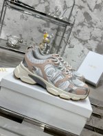 橙子出厂价p dior 迪奥 B30系列 网面透气运动鞋 休闲厚底老爹鞋 原版开发全新Tpu吸膜超轻极软组合大底 上脚超美超赞 各路明星网红纷纷上脚 耀眼Log