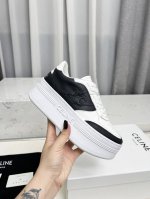 ct-11 Celine 春夏凯旋门Logo 运动休闲鞋 以极简鞋型点晴日常穿搭兼具柔美与率性 简约百搭轻便舒适 面料牛皮，内里织物舒适轻盈感内增高垫脚约1Cm