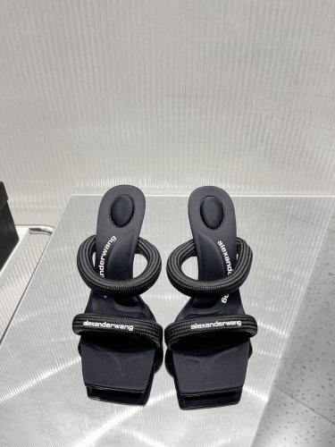 p直销 Alexander Wang 透明晶水凉鞋 原单 亚历山大 王 代购款 透明p直销pvc高跟珠钻凉鞋 全网一唯对版 超舒超服美 钻珠原工材不质褪色 鞋面