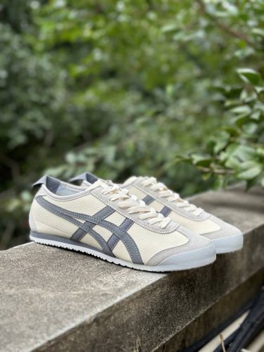 福利特价 160 Asics Onitsuka Tiger 亚瑟士 鬼冢虎系带皮面懒人鞋 #原装系带皮面 原装四联吊牌 中底纸板钢印 日系轻便运动休闲鞋 编码: