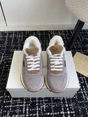 代购级 Brunello Cucinelli 24ss最新 Bc 系带 羊毛休闲鞋 鞋面进口麂皮 进口牛皮 内里进口羊毛 0.5mm圆形冲孔设计 透气不闷脚 独