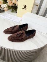 高品质出厂 The Row法式复古圆头极简百搭平底乐福鞋这款真的是史上我穿过最最舒服的款式太柔软啦！磨脚星人一定要收了它 有一丢高级又简约的感觉其实除了好看以外