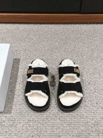 顶级品质 dior fw24 new arrival～ CD家2024秋冬决绝子毛拖鞋 原版黑色36 1，拆卸拷贝 简约随性时髦～舒适保暖，绝绝子单品！ 顶级精 - 点击图像关闭