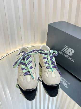 女 男350New Balance 纽百伦471情侣款 25Ss春夏新品 复古 休闲鞋 运动鞋 471鞋款承袭其经典轮廓 以纤细鞋檀勾勒轻盈外形 焕启复古薄底鞋 - 点击图像关闭