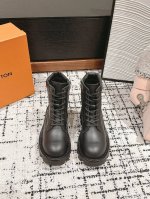 顶级品质 Louis vuitton ss24 new arrival～ L家经典切尔西短靴2024秋冬新品上架 版型超正 圆润立体的鞋型，lv 经典永不过时