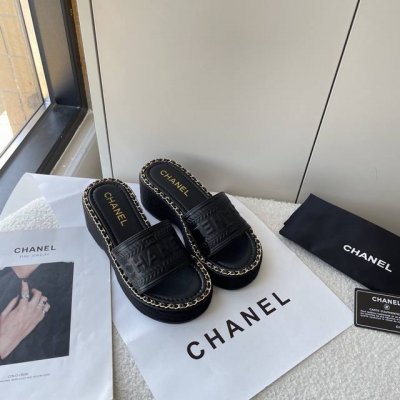 橙子出厂价p chanel 香奈儿 春夏新款 金属链条针织厚底拖鞋 休闲凉拖 码数 35-41