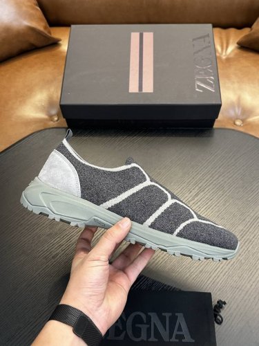 zegna 杰尼亚 Techmerino Sock 2.0 套穿休闲鞋｜轻便休闲男鞋｜采用活力十足的高科技设计｜柔软的全针织 Techmerino羊毛鞋面饰有新