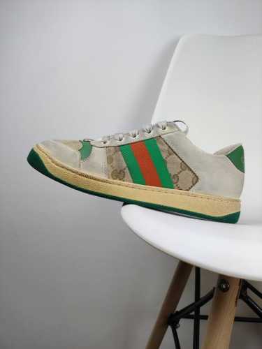 橙子出厂价 跑量主推款 Gucci 古驰小脏鞋系列 经典原型复古百搭做旧脏脏鞋板鞋 复古学院风 怀旧版 情侣款 男女同款 鞋面擦色牛皮拼接经典双G布面料，皮面切