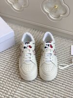 新色 男女同款 Dior 迪奥2024新品Star幸运星情侣松糕厚底休闲运动鞋 顶级品质 这款 Dior Star 运动鞋是二零二四秋季新品，以时髦风格丰富经典