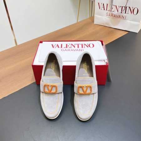 顶级代购版本 VALENTINO GARAVANI LEISURE FLOWS小牛皮乐福鞋 一脚蹬男士鞋 VALENTINO华伦天奴新款男士乐福鞋，时尚休闲皮鞋 - 点击图像关闭