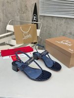 胶底 真皮底 顶级版本 独家定制代购级⑤个颜色供选择。重磅推出 Christian Louboutin CL 标识设计 红底鞋最新走秀款 简称CL 红底鞋 T台