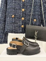 厂价 Maisonmargiela｜Mm6马吉拉 复古雕花T字带分趾凉鞋～ 刻着“时髦”两字的猪蹄分趾鞋 这次在原来的基础上又做了升级 分趾开衩位置真的是考究工