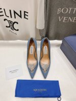 高版本出厂390 Aquazzura～菠萝24Ss 全新水钻高跟鞋时装鞋单鞋 市场顶级版本 大热水钻 蹬上瞬间Gossip Girl的感觉 上脚超级有气质 既简