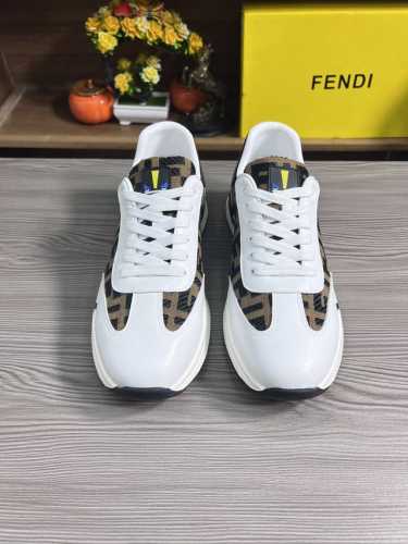 Fendi 芬迪 2024早春 -高端品质 原单 -鞋面：高科技飞织纳米面料 -内里：羊皮内里 -垫脚；超级透气运动网眼 -大底：原版超轻大底 -超高品控 做工