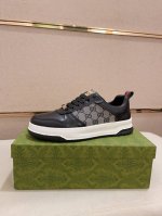 调工厂p价 男装男鞋 运动原单 古奇Gucci 官网最新款休闲时尚男鞋，爆款版型简洁大气，潮男专属.独有的官网最新品牌元素元素古奇原版装饰，时尚又大方，面料原版