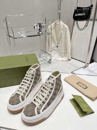 橙子出厂价p gucci 古驰 经典刺绣Gg高帮老花厚底帆布鞋 休闲鞋板鞋 情侣款 重工刺绣追求极致 增高上脚舒适 底轻 面料 特定双G刺绣印花条纹提花织法帆布 - 点击图像关闭
