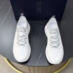 出厂价Pp： 顶级原单 Dior 迪奥 -高端品质 原单 -鞋面：进口双层针织、鞋舌品牌塑胶Logo -内里：垫脚；柔软 高韧性布匹 -大底：超轻Tpu发泡 橡