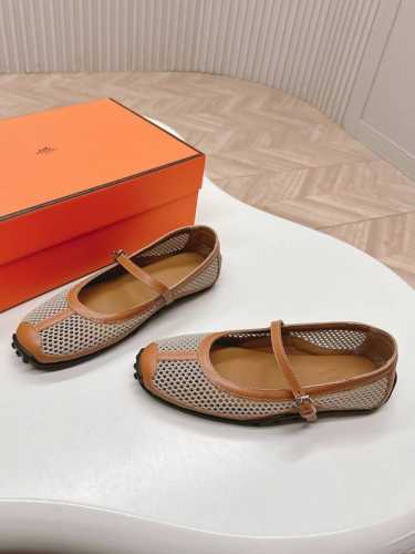 Hermes 爱马仕H家25ss新款网面玛丽珍休闲鞋 丑鞋的时髦 上脚真心不丑，穿上就是时髦人儿，脚感非常舒服又轻便，经典运动风格+网面色设计，丑的耐看面料：原