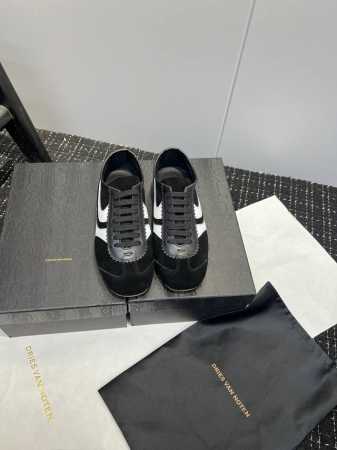 出厂： Dvn德训鞋～拿捏你的脚感 Dries Van Noten 春夏系列，设计师通过改造、扭曲和颠覆经典元素，打造出实用而富有设计感实穿的运动鞋履 全真皮独 - 点击图像关闭