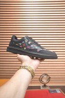 出厂价P Louis Vuitton Lv.路易威登官网同款 原单爆款 Lv原工厂P牛皮材料1：1原板 羊皮内里，身配件一比一开模 专柜品质 亲们你还为穿着O搭