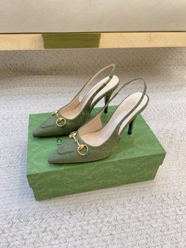 gucc*Ss25新款马衔扣尖头高跟凉鞋 原版套楦 顶级品质 材质 鞋面 进口定制面料 内里 进口羊皮里 大底 真皮大底 跟高 4.5Cm 10.5Cm 码数