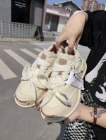 橙子出厂价p smilerepublic 厚底开口笑帆布鞋 休闲鞋 情侣款 小红书热门款 檀健次主理品牌 众多明星上脚 李晨 徐璐 程潇同款 该系列以 Smil