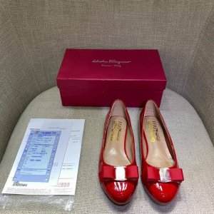 橙子出厂价 Ferragamo 菲拉格慕 经典蝴蝶结圆头平底鞋 粗跟单鞋 高跟鞋 跟高：平底、4Cm、7Cm 码数：34-42