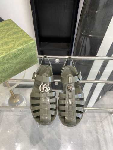情侣款Gucci 25ss 春夏最新款 双G果冻凉鞋 专柜购买原版 正品一比一开发 所有细节 材料 全部跟你在专柜买到的都一样 欢迎细节对比 码数:36 44
