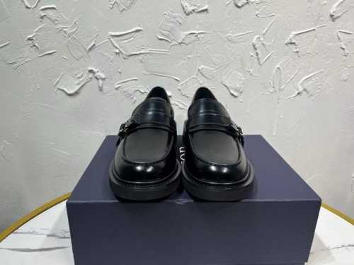 2680最新款Dior 迪奥男士标志皮鞋，饰扣Granville莫卡乐福鞋，原版一比一开发，面进口牛皮开边珠，里牛皮，全套包装码数39-46