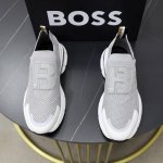 出厂价 Boss 最新上市、进口原版透气网布材料、高级原版图案。高端1:1开模定制，原版大底，更轻便，防滑。时尚主打潮流，百搭爆款。散发时尚休闲气息，时尚就在脚