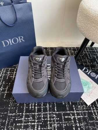 代购级 Dior B30 迪奥最新火爆情侣休闲鞋 撞脸NB？现已是D奥B30 时代 顺应复古市场趋势的 Dad Shoes 风格鞋款！ 鞋舌上的Dior标志，也 - 点击图像关闭