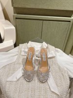 Aquazzur* 菠萝早春专柜新品仙女时装鞋系列，大量上新同步官网全系列均可定制龙年主打一个火爆，全网各大网红纷纷开秀，绝美的穿搭系列！ ★★★★★ 鞋面 烫