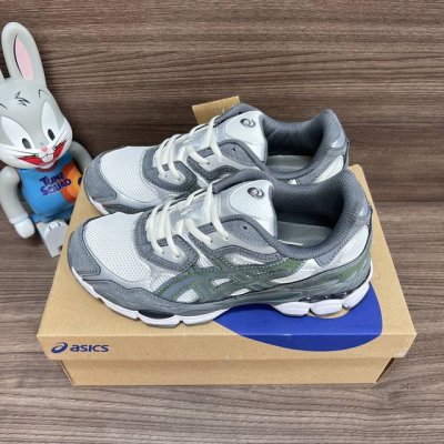 Needles X Asics Gel-Nyc 皮革 炫酷 减震防滑耐磨 低帮 生活休闲鞋 白绿 货号: 1203A383-101 包装:全套得物配件毒盒配纯棉