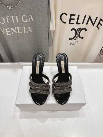 高版本出厂 Casadei 卡桑帝 2025 Ss 夏季新品蝴蝶结高跟鞋拖鞋 f W25最性感鞋子 Casadei 亮相米兰时装周 绝美高跟鞋 独家品牌辨识度的 - 点击图像关闭