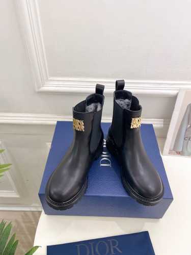 Dior 迪奥 24 2024秋冬新品 顶级版本 专柜主打新款 Miss Dior切尔西短靴 硬货上新 代购级别！高级感十足！国内外博主刷爆的一款，复古又时髦