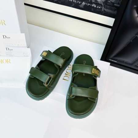 皮面绿色 310 Dior2025Act系列凉鞋震撼来袭 原版1：1拆解，楦头、格板完美复刻正品 原版开模五金，橡胶组合大底 鞋型极其舒适百搭 今夏小仙女必入单 - 点击图像关闭