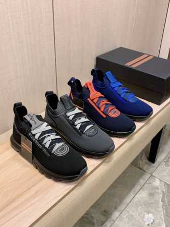 新款: 厂价 杰尼亚* 最新爆款休闲鞋，顶端品牌奢侈～代购，顶级～质量。鞋面選用进口透气飞织材质透气羊皮垫脚 精细做工。原版个性时尚柔软橡膠耐磨防滑大底，上脚轻 - 点击图像关闭